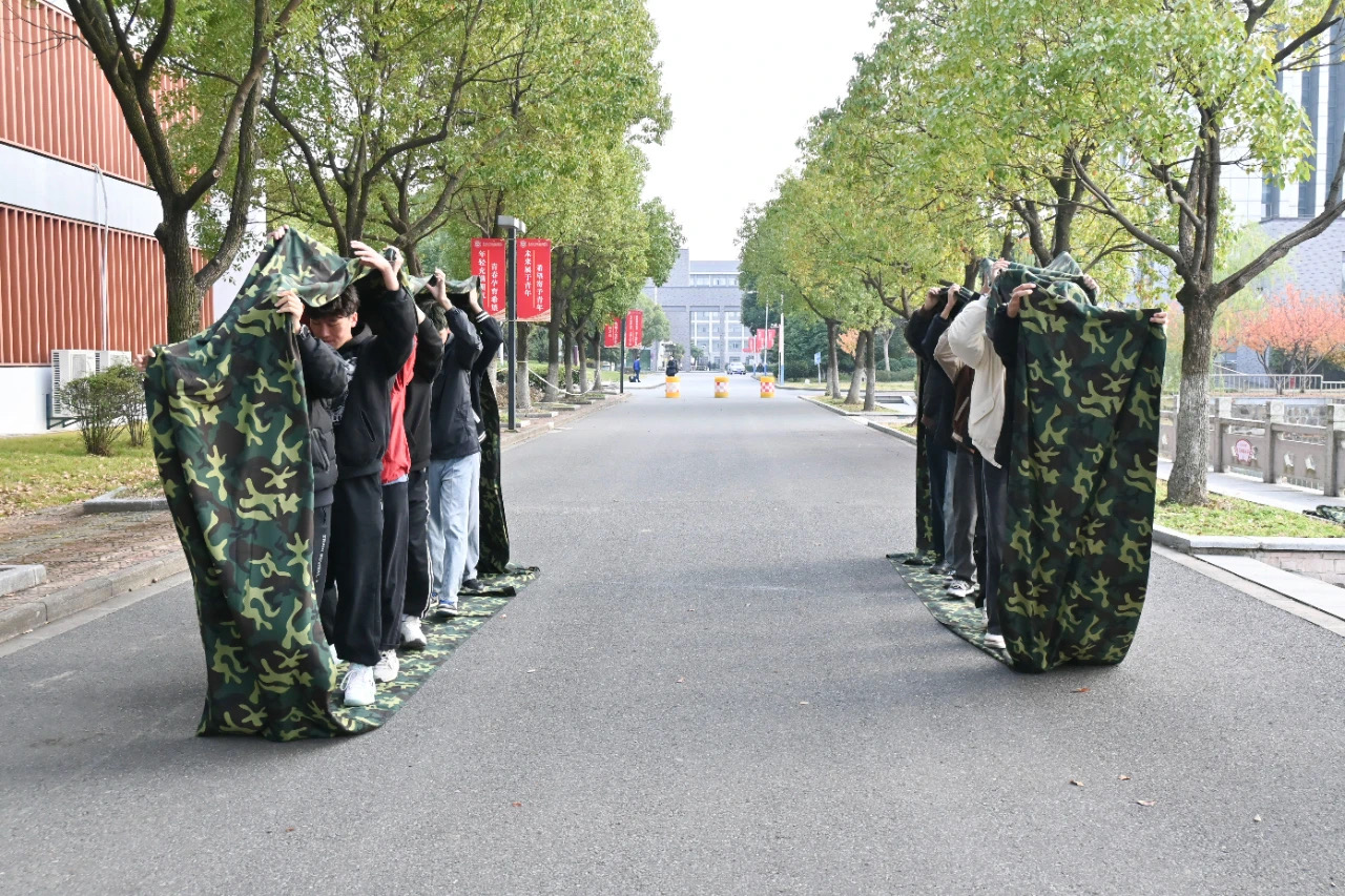 建环学院“润心德育 心理赋能”心理活动之“车轮滚滚.jpg